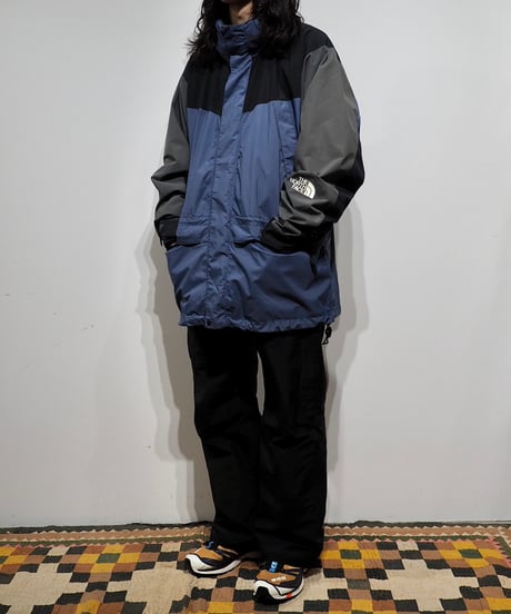 【USED】 THE NORTH FACE Hydroseal Mountain Jacket/240122-020