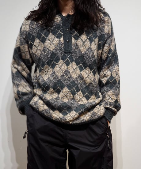 【USED】 Argyle Patterned Knit Top /240205-005