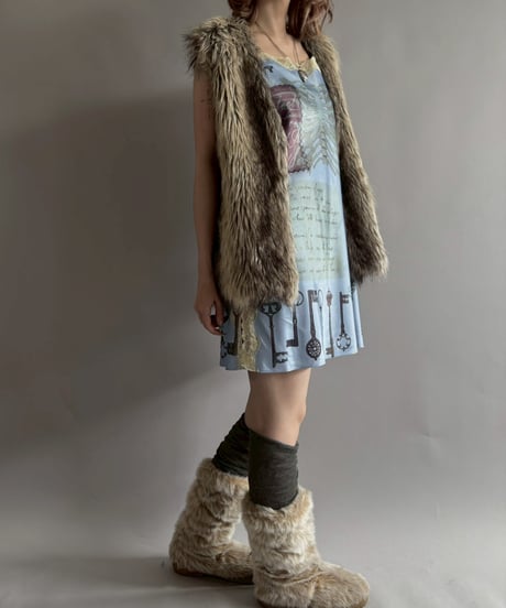 【USED】 FAUX Fur Vest  /251012-017