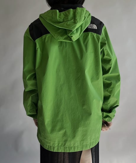 【USED】THE NORTH FACE Mountain Jacket /240113-030