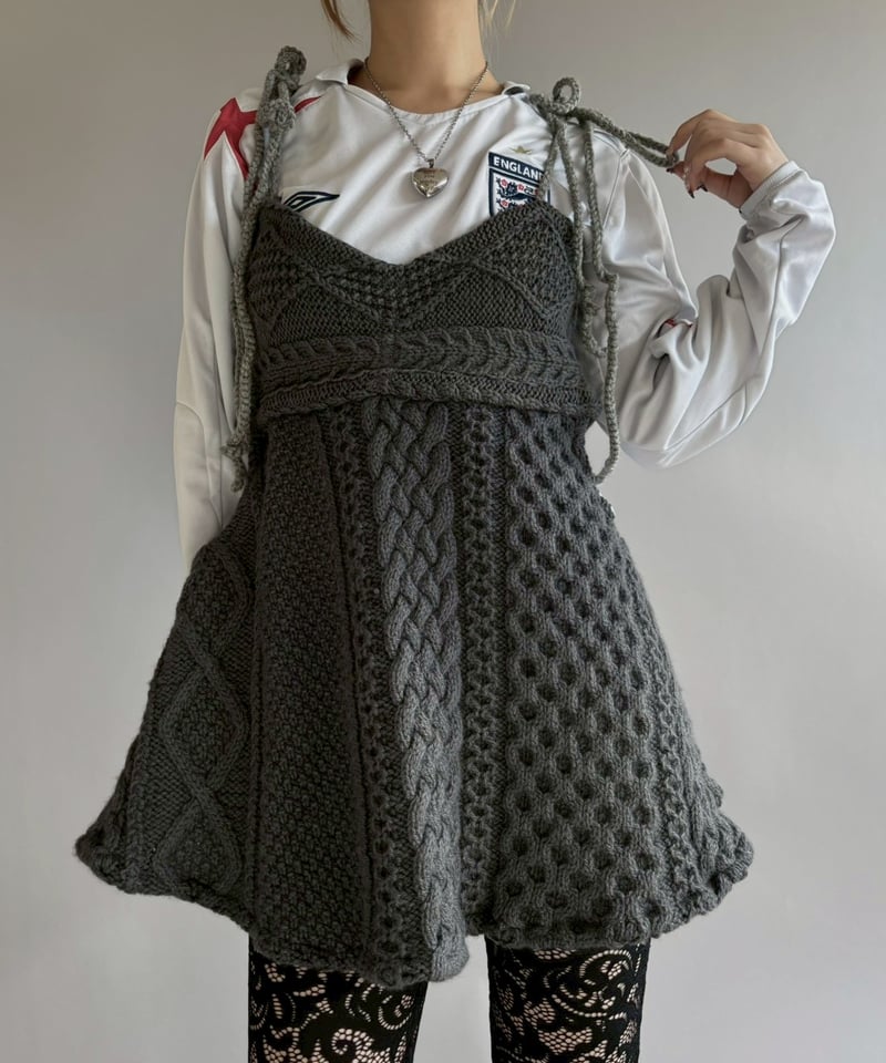 RE;CIRCLE】 RE Aran Side Slit Camisole Mini One