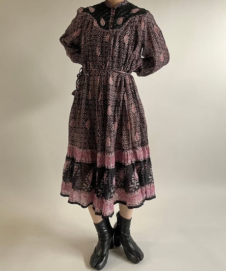 【USED】  Paisley Pattern Lame Long One-Piece /250301-017