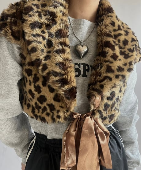 【USED】 Leopard Patterned Fake Fur Vest /241221-001