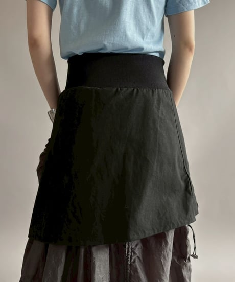 【RE;CIRCLE】 RE U.S Military Rebuild Parachute Layered Skirt Black / 260423-006