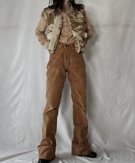 【USED】 Levi's Flare  Corduroy Pants②/ 220120-043