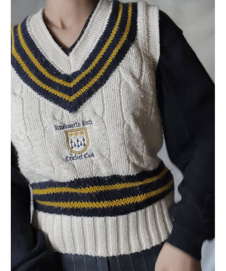 【USED】  Cable Knit Vest/220127-018