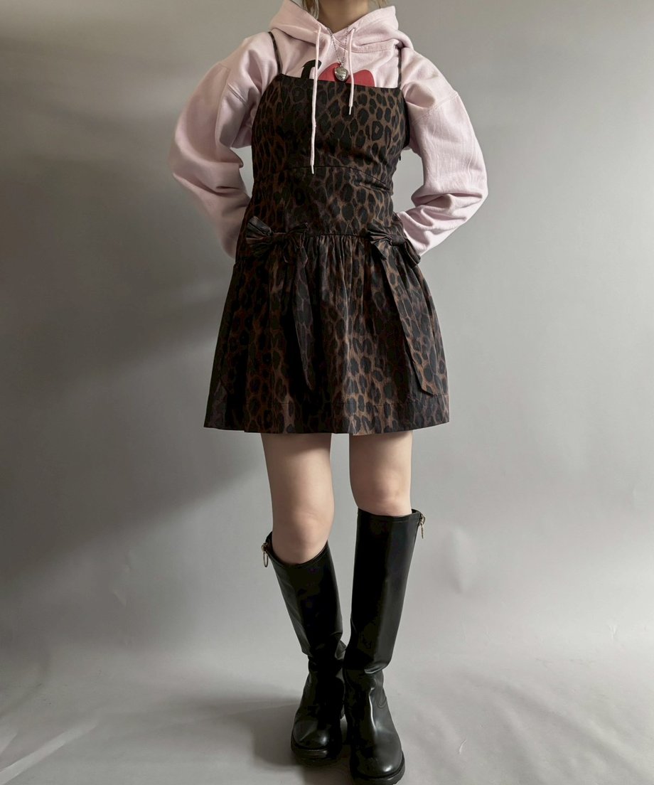 6930f5a454f09525fab28fb5