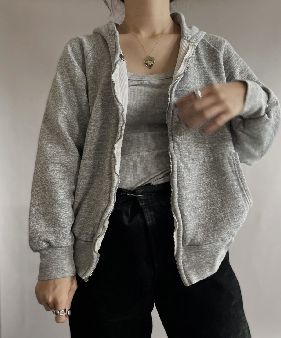 638ae9e3688c444f9074e711