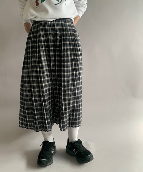 【USED】 ALEXON Check Patterned Pleats Skirt / 241102-017