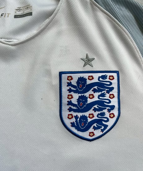 【USED】16's Nike INGLAND Soccer Shirt / 250712-006