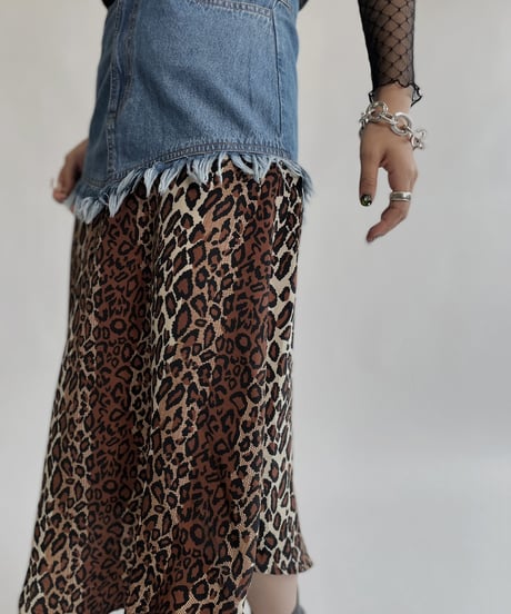 【USED】 Denim Leopard Long Skirt / 220813-004