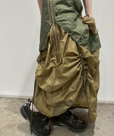 【RE;CIRCLE】 RE U.S Military Rebuild Parachute Layered Skirt Khaki / 260423-007