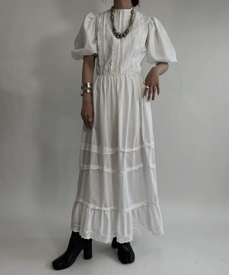 【USED】 White Cotton Sleeved One-piece / 220702-019