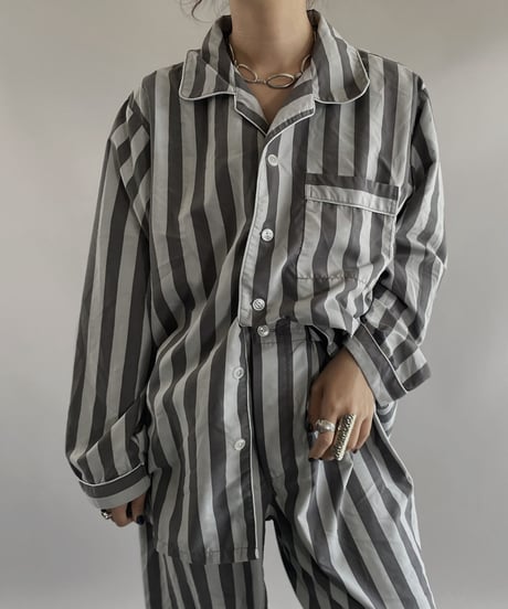 【USED】 Stripe Patterned Pajama Set Up  / 231021-027