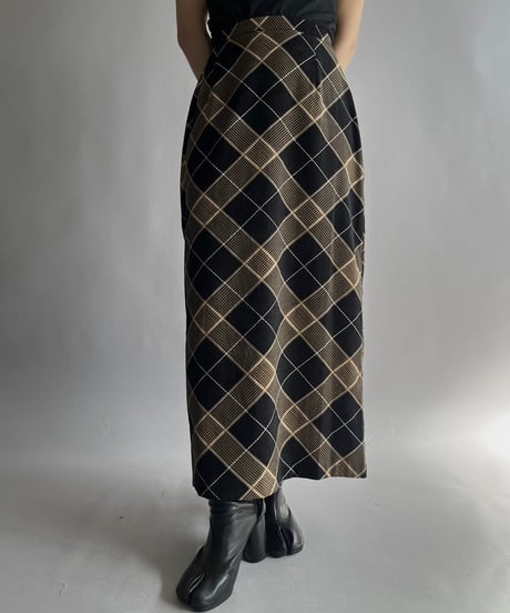 【USED】 Check Patterned Velour Skirt / 241019-025