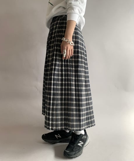 【USED】 ALEXON Check Patterned Pleats Skirt / 241102-017