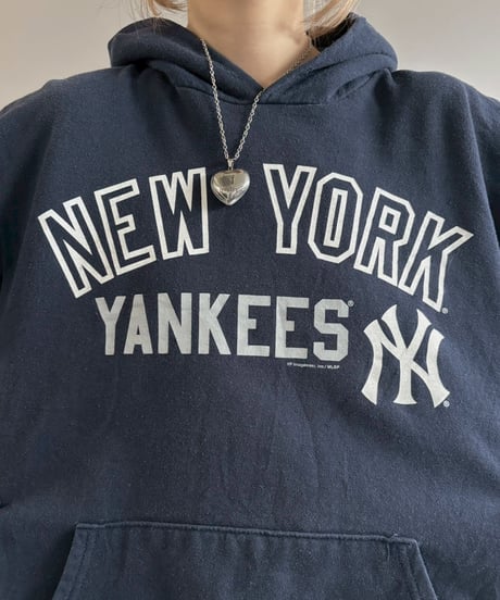 【USED】 11's New York Yankees Hoodie / 260117-010