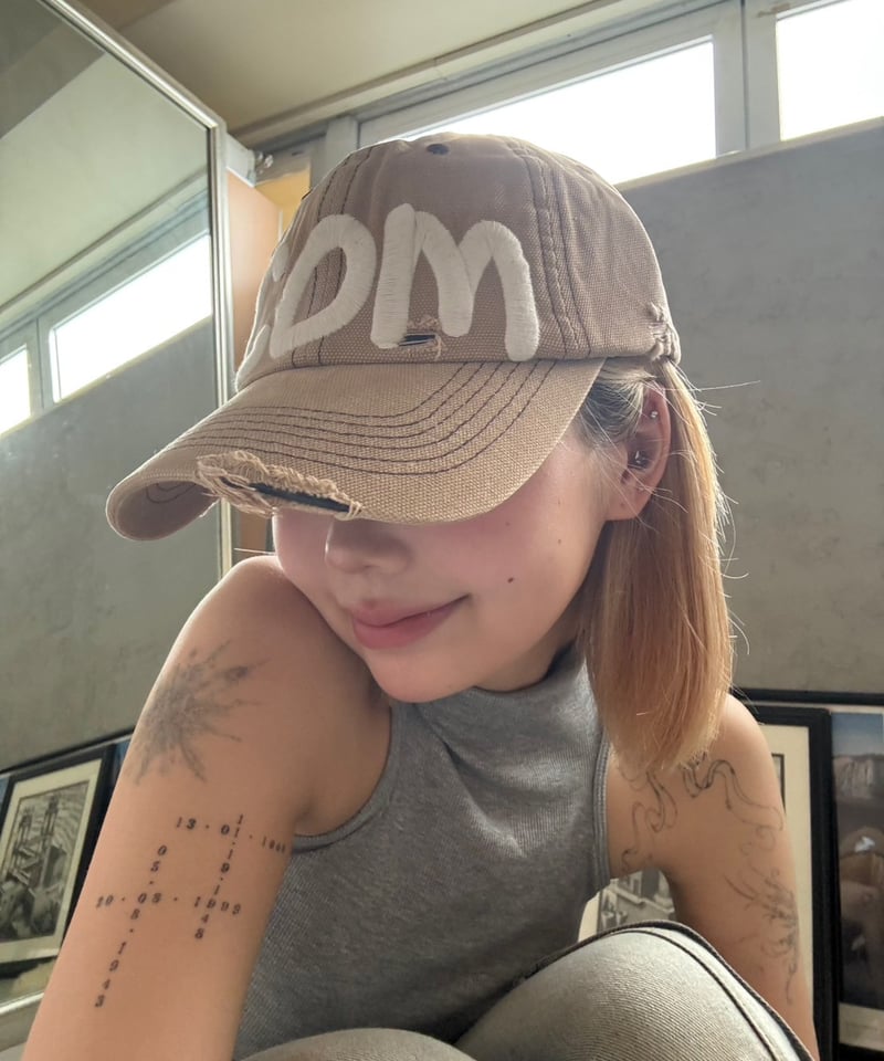 Sebs.】 .COM Cap Beige /250811-003 | THE TINY S