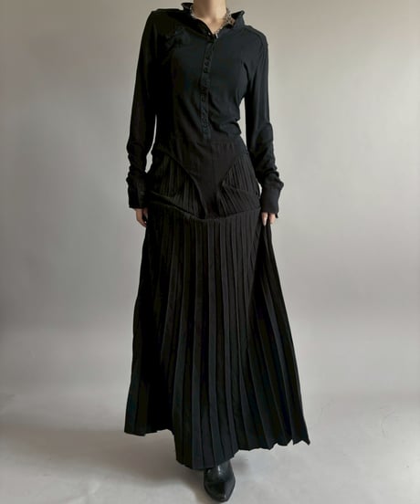 【USED】 Pleats Skirt / 260228-010