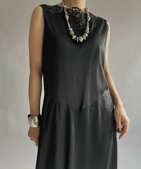 【USED】 Made in ITALY Lace Patterned Sheer N/S One-Piece /241214-006