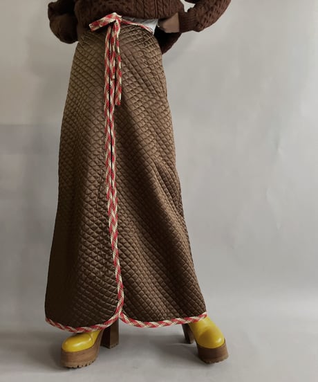 【USED】 Vanity Fair Zipped Quilting Long Skirt / 221210-023