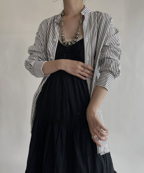 【RE;CIRCLE】 RE Collarless Striped Shirt / 220609-005