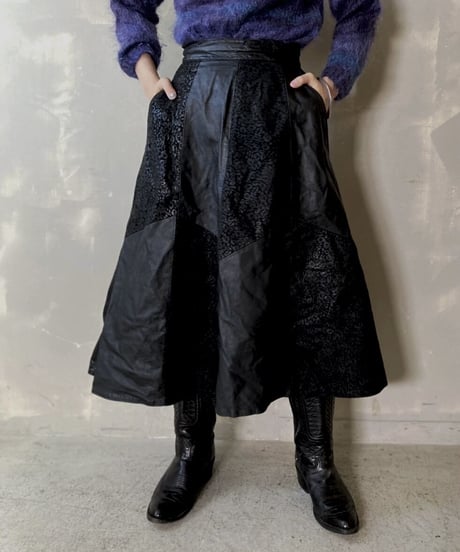 【USED】 Leather Flared Skirt / 201121-002