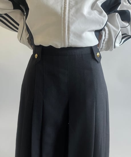 【USED】 Wool Pleats Skirt /250208-005