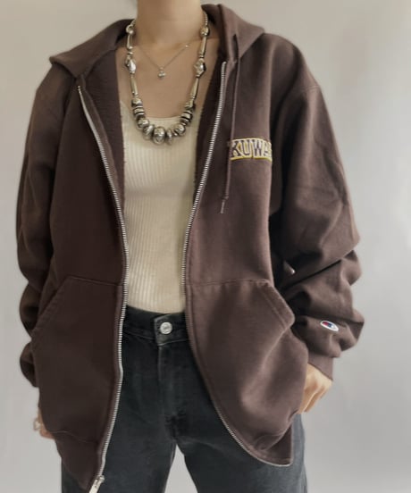 【USED】  Champion 'Kuwait' Zip-Up Hoodie / 220917-020