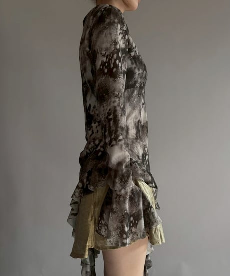 【USED】 Sheer Asymmetry Design Top /251206-021