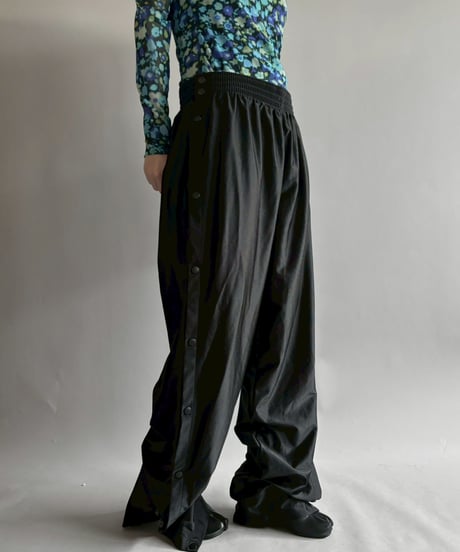 【USED】 NIKE Nylon Pants / 251206ー018