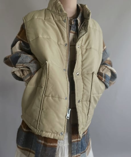 【USED】 Nylon Down Vest Beige / 221224-020