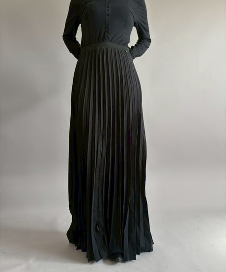 【USED】 Pleats Skirt / 260228-010