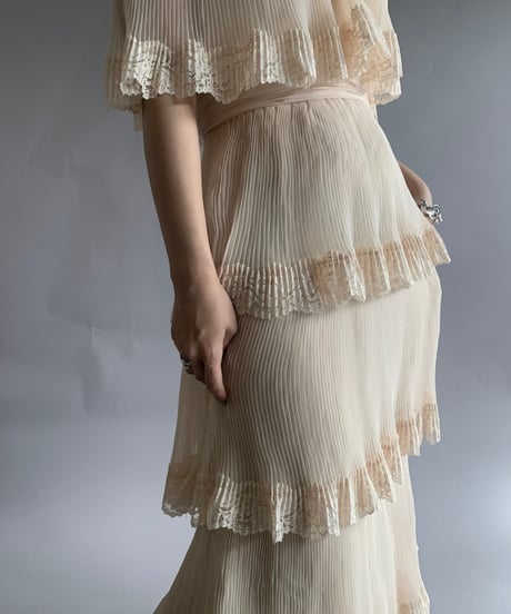 【USED】 Pleats Tiered Long One-Piece /241102-015