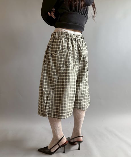 【USED】 194 Gimmick Nylon Cargo Shorts / 251002-004