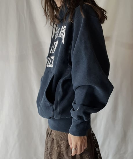 【USED】  Champion Reverse Weave Hoodie SHALER AREA TRACK/211116-024
