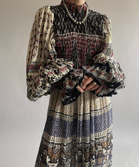 【RE;CIRCLE】 RE Indian Cotton Balloon Sleeved One-piece / 240912-002