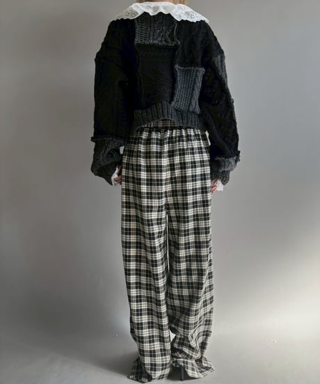 【RE;CIRCLE】 RE Aran Knit Patchwork Lace Collar Cardigan / Black × Charcoal / 251106-003