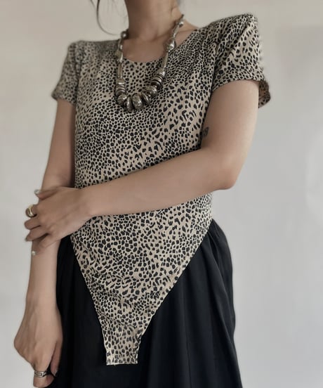 【USED】 Short Sleeved Leopard Leotard / 220604-030