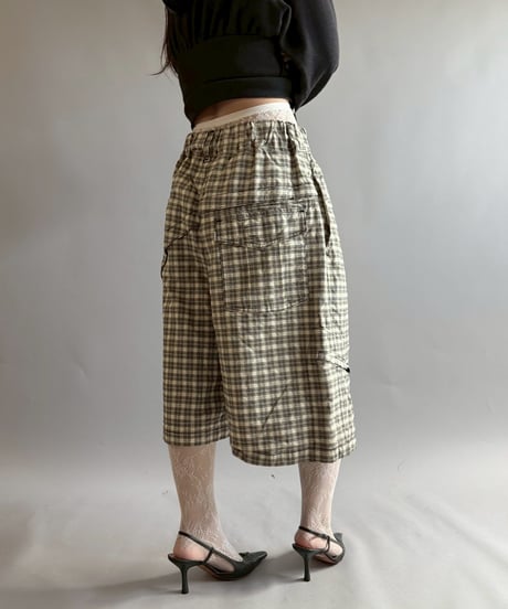 【USED】 194 Gimmick Nylon Cargo Shorts / 251002-004