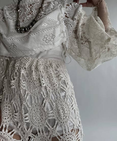 【RE;CIRCLE】 RE Crochet Lace Drawcord Top / 220526-031