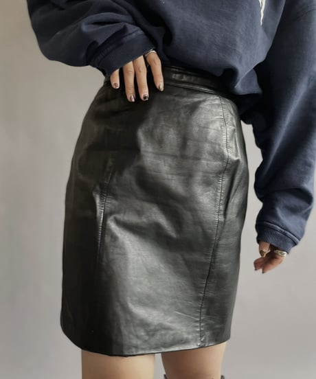 【USED】  Leather Skirt / 220926-011