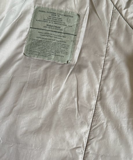 【DEAD STOCK】 U.S Army ECWCS Level7 Primaloft Parka Medium-Regular DJ MANUFACTURING / 260126-009