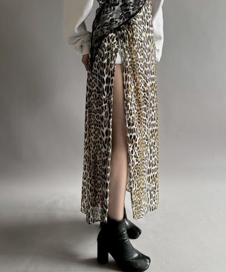 【USED】 Leopard Print Long Slit One-Piece /251129-003