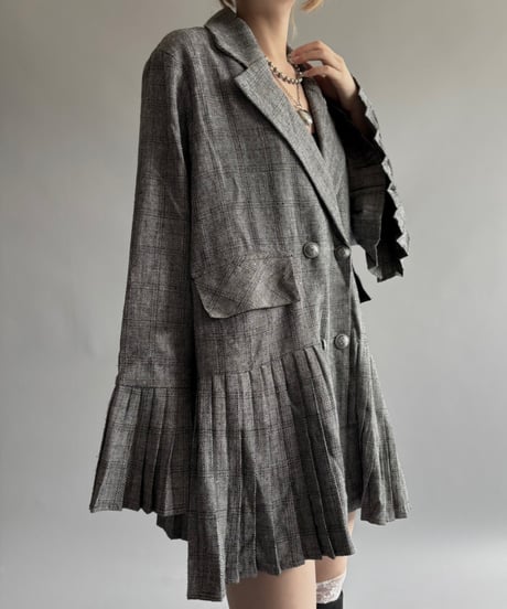 【USED】 Design top / 250913-019