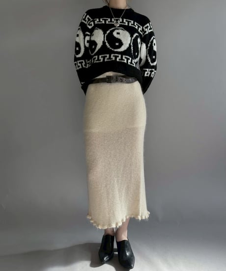 【USED】 Yin-yang Pattern Knit / 251227-005