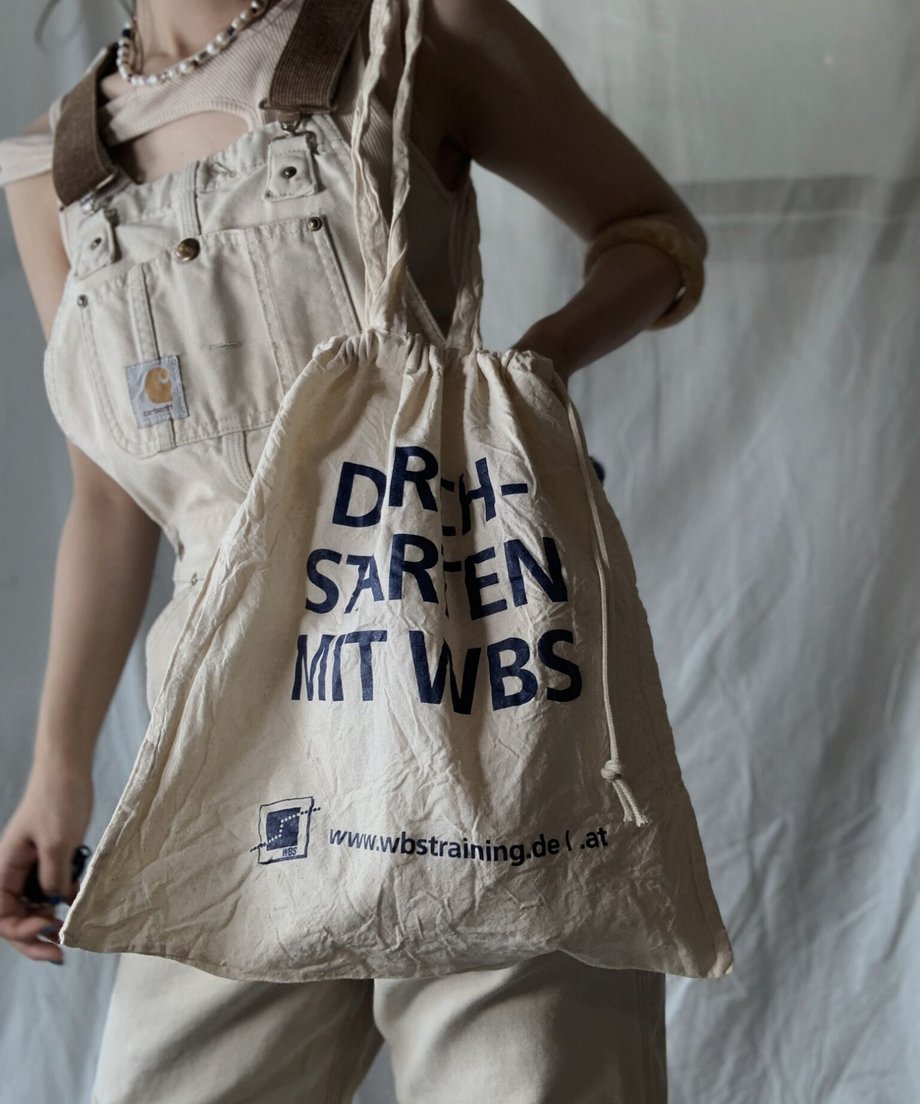 60d5a77946e30e2c542ea5fa