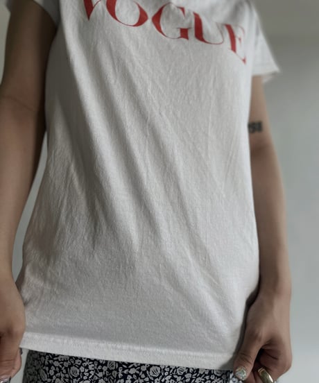 【USED】 Short Sleeved T-shirt "VOGUE" / 220604-028
