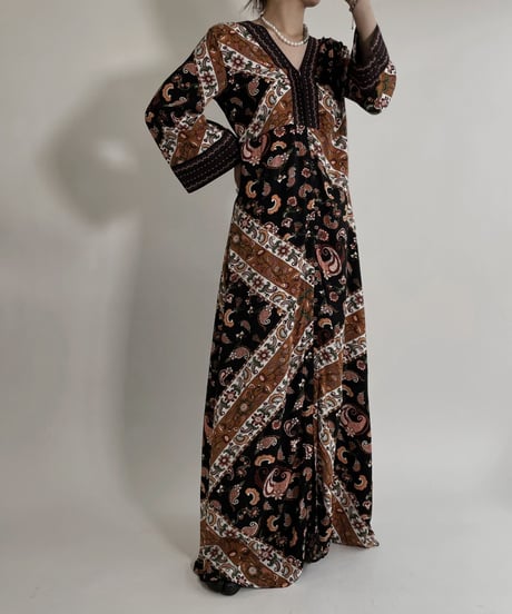 【USED】 Ethnic Long Sleeves One-piece / 220507-019