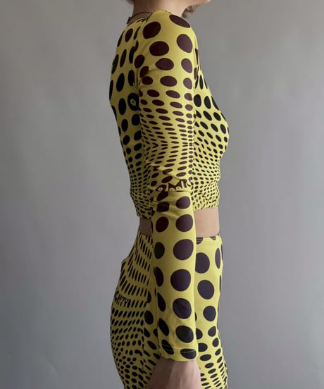 【USED】 Stretchy Dot Pattern Short Top /251018-006